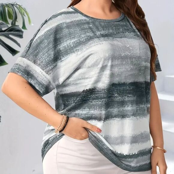 Retro Plus size Tie dye top - Picture 2 of 5